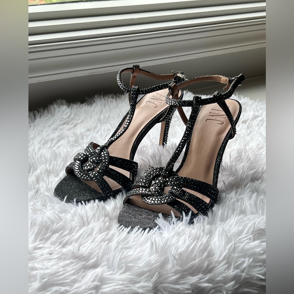 INC  INTERNATIONAL CONCEPTS gorgeous rhinestones  stilettos